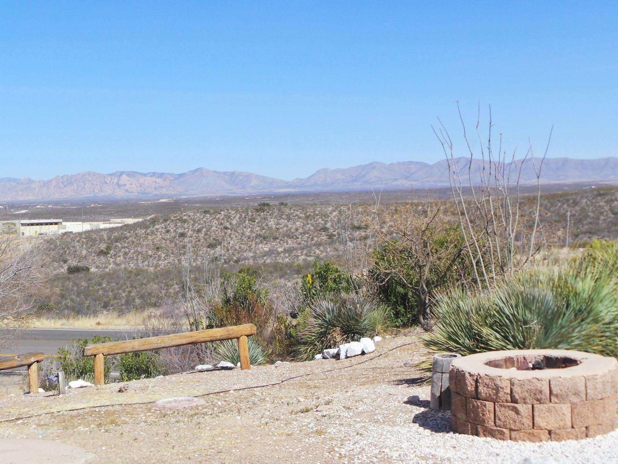 Landmark Lookout Lodge Tombstone Eksteriør billede